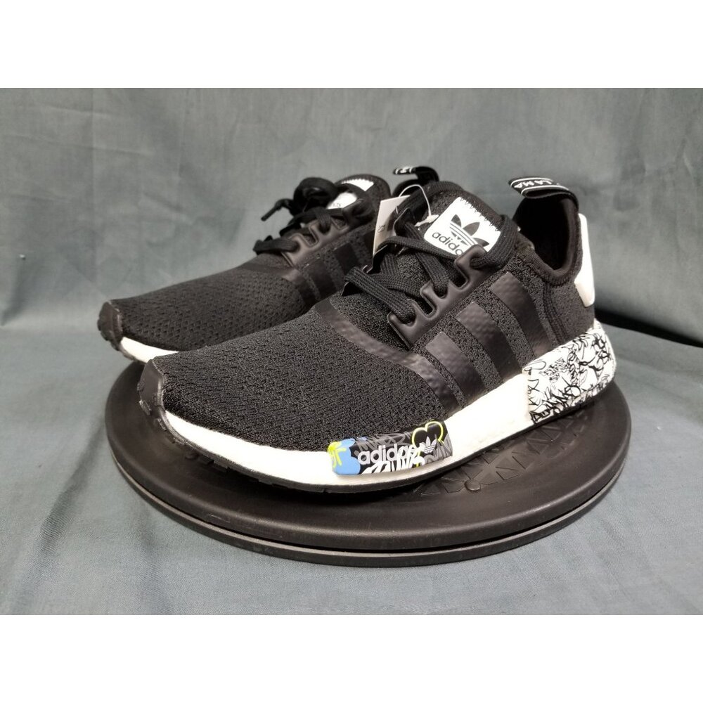 Adidas NMD_R1 J Sneakers Black White Size 6.5 NEW IN BOX! - Picture 4 of 11